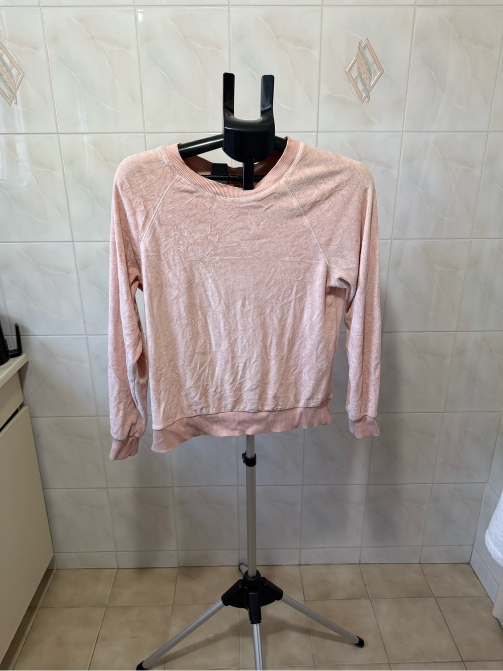 H&M Light Pink Crewneck Sweatshirt